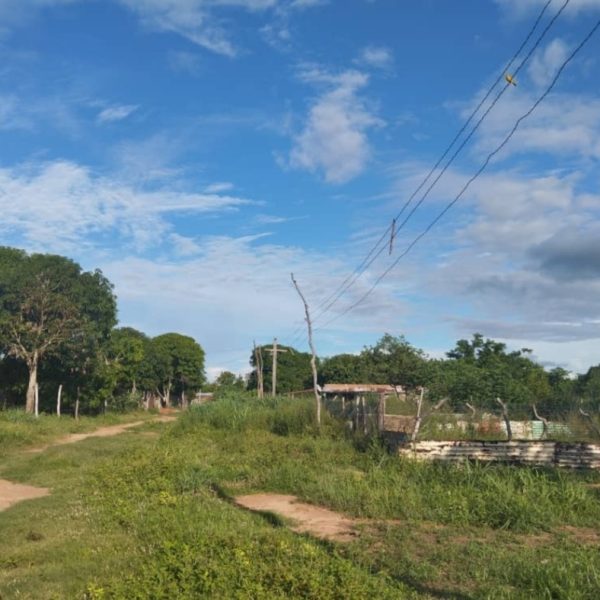 En el barrio “Milagro de Dios” quedaron esperando un milagro con los servicios básicos