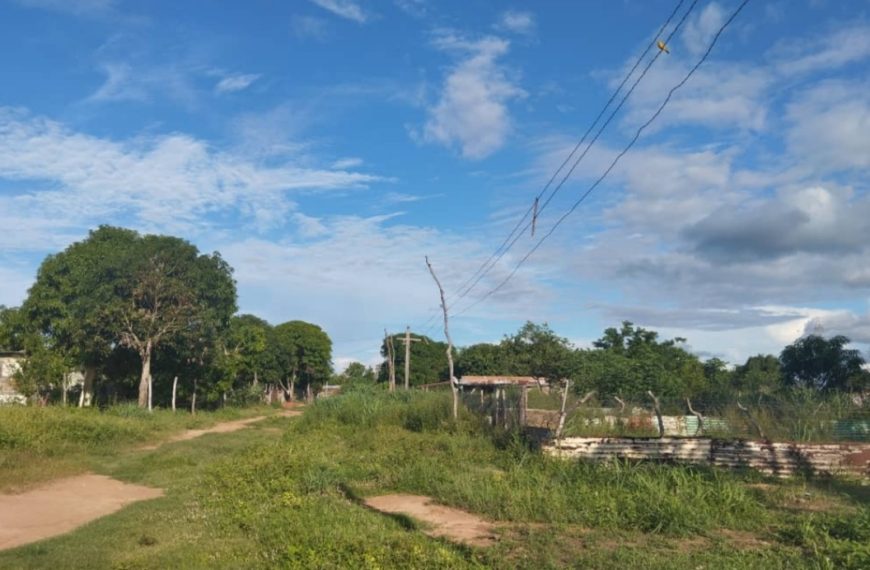 En el barrio “Milagro de Dios” quedaron esperando un milagro con los servicios básicos