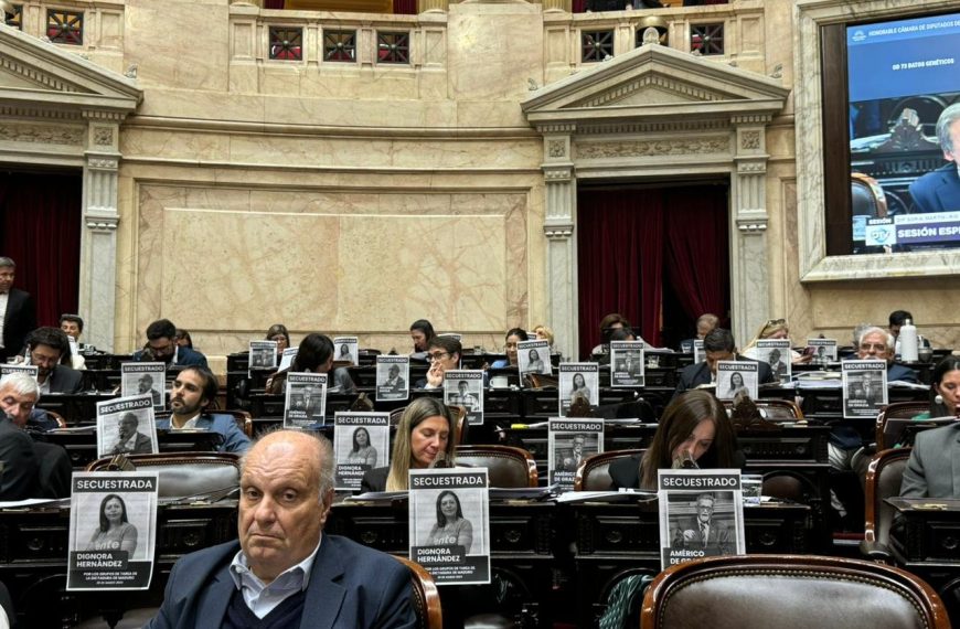 Diputados argentinos exigen la liberación de Dignora Hernández, Freddy Superlano, Williams Dávila y Américo De Grazia