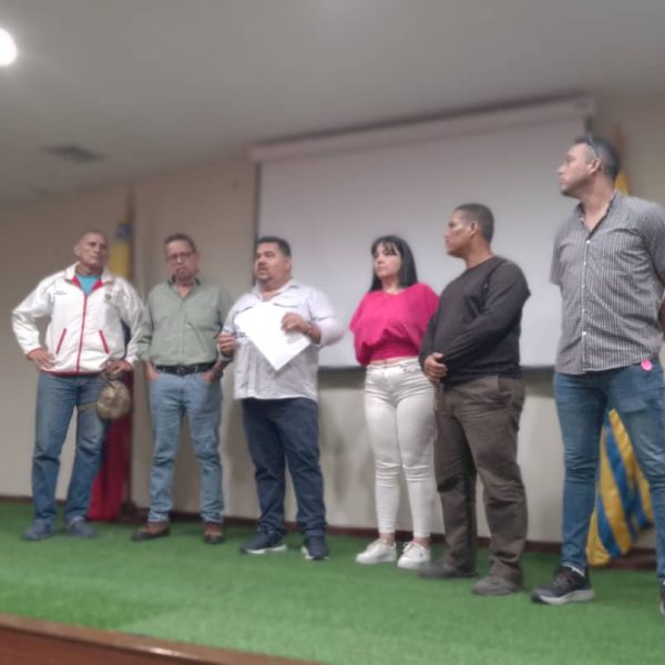 Eligen junta provisional en la Asociación de Karate Bolívar