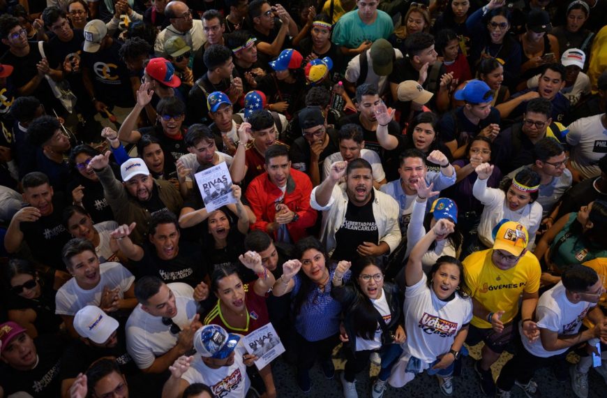 El Movimiento Estudiantil en Venezuela Resiste en Silencio