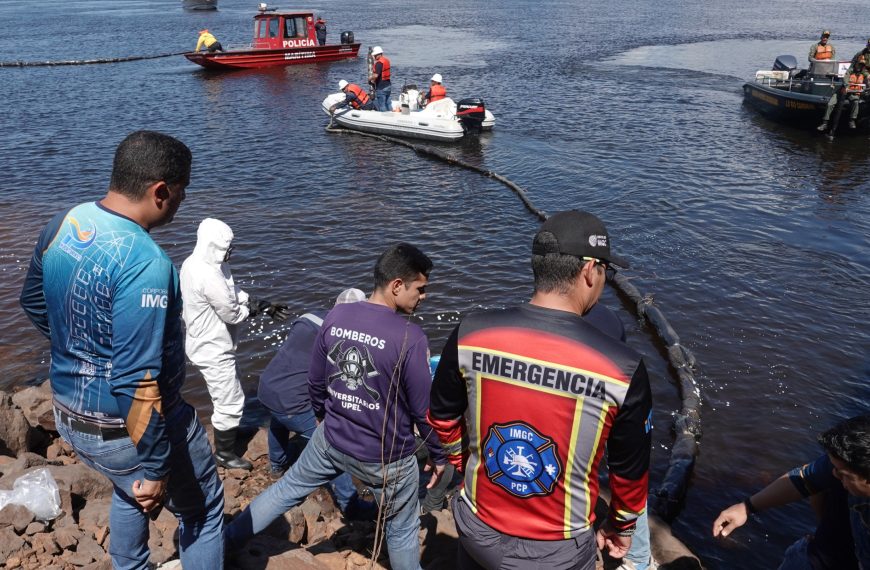 En el muelle de CVG Ferrominera Orinoco, Avante realiza simulacro regional de derrames de hidrocarburos