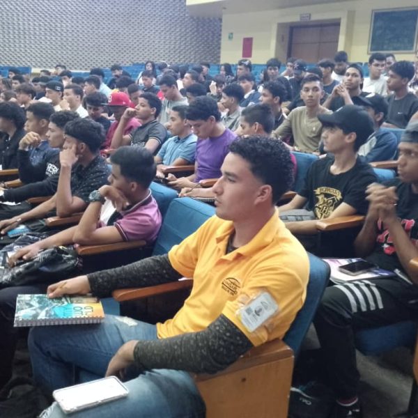 Unexpo Puerto Ordaz cerró con éxito jornada de inducción 2025-I para nuevos estudiantes