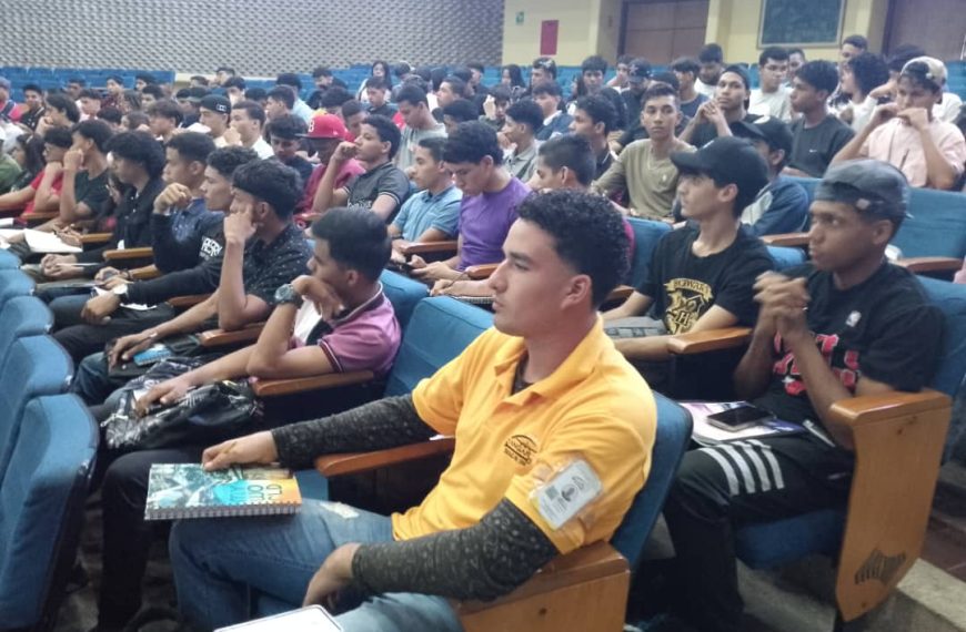 Unexpo Puerto Ordaz cerró con éxito jornada de inducción 2025-I para nuevos estudiantes