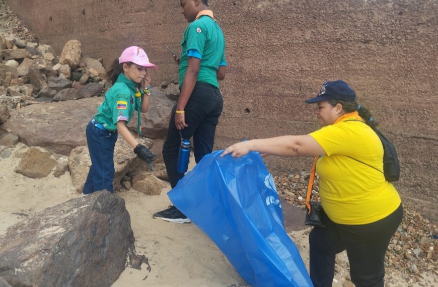 La jornada ambiental «Abracemos al Orinoco» culminó satisfactoriamente con alegría