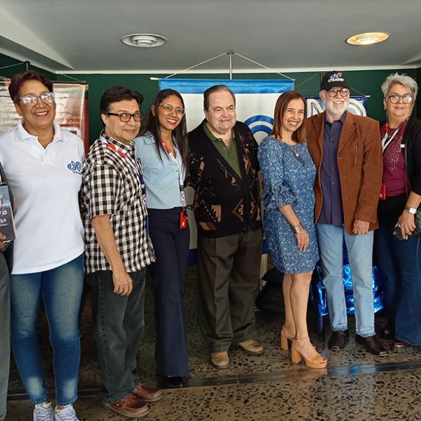 UCV y gremios profesionales preocupados por el ejercicio ilegal