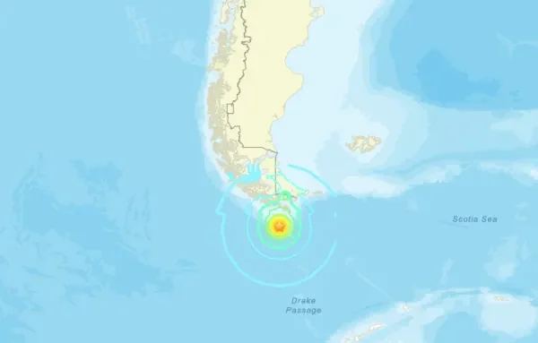 Sismo de magnitud 7,4 sacude la costa sur de Chile y Argentina