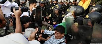 Protesta nacional en Lima deja un muerto y decenas de heridos en rechazo al gobierno de José Jerí