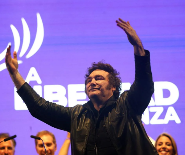 Milei arrasa en las legislativas y se acerca al control parlamentario