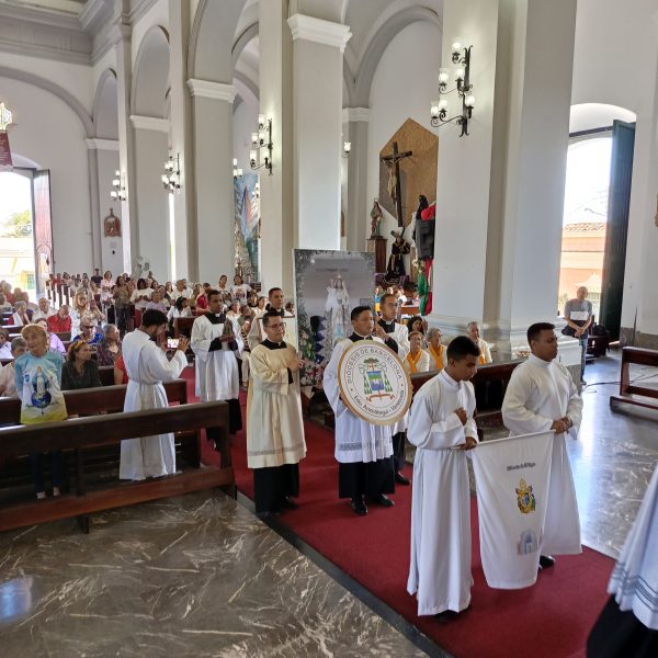 Seminario Mayor Jesús Buen Pastor conmemoró Trigésimo Aniversario con oración y gratitud