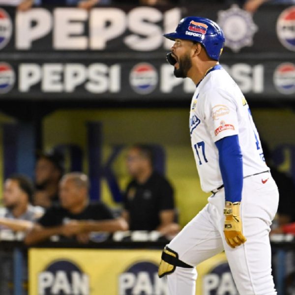 Magallanes repite la dosis y deja en el terreno al Caracas