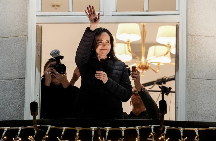 María Corina Machado promete “victoria inminente” y regreso a Venezuela tras recibir el Nobel de la Paz