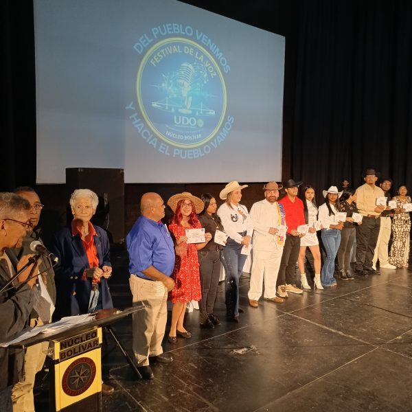 Brilló talento artístico en Festivalde la Voz UDO Bolívar 2026