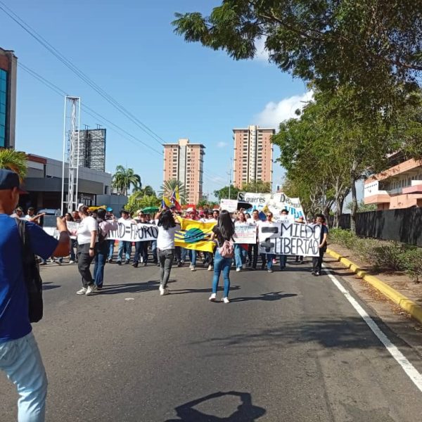 Guayana rompe el silencio: Jóvenes y trabajadores se unen en Alta Vista para exigir libertad plena