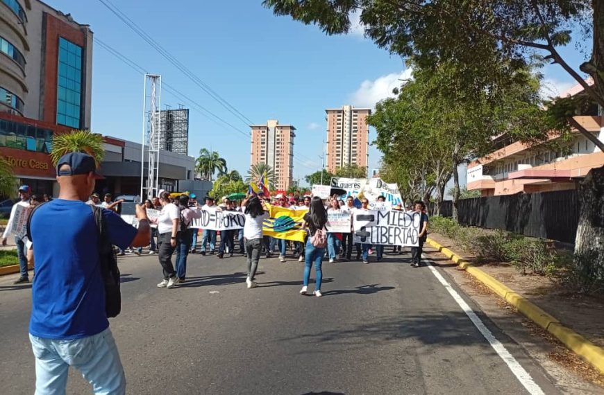 Guayana rompe el silencio: Jóvenes y trabajadores se unen en Alta Vista para exigir libertad plena