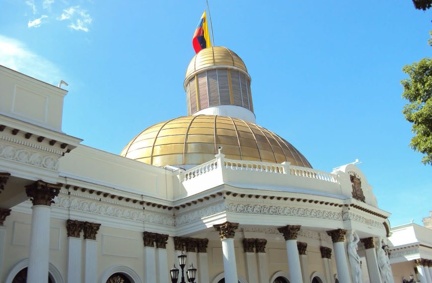 Exbecarios Chevening señalan las contradicciones y riesgos que plantea el proyecto de Ley de Amnistía en Venezuela