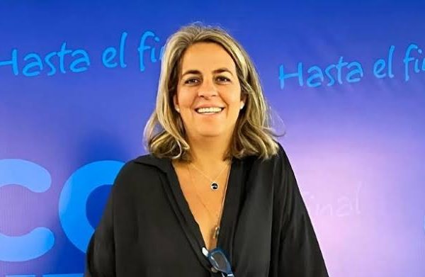 Magalli Meda denuncia ataque coordinado de 16 hombres armados en su residencia