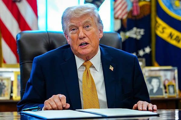 Donald Trump afirma que sería un gran honor para él «tomar Cuba» o «liberarla»