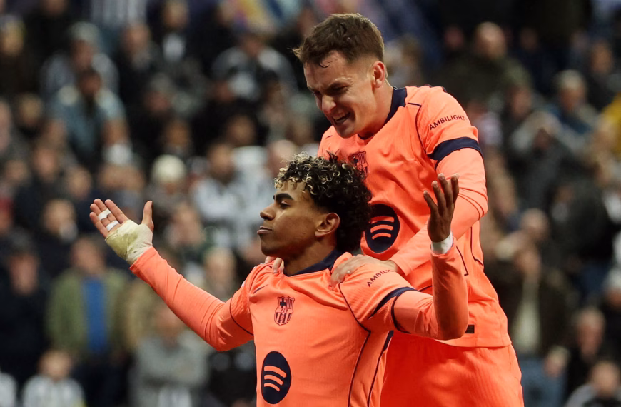 Lamine Yamal rescata al Barcelona en St. James’ Park y mantiene viva la esperanza europea