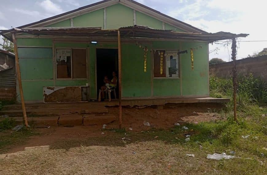 El ocaso de las «casas uruguayas» en Ciudad Bendita: techos corroídos y servicios en crisis