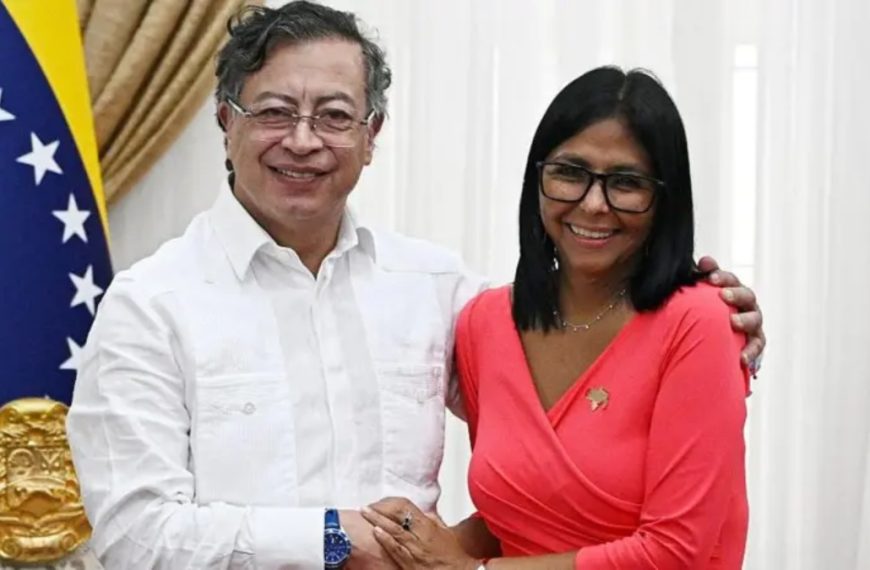 Petro y Rodríguez sellan alianza en Caracas bajo la sombra de Washington