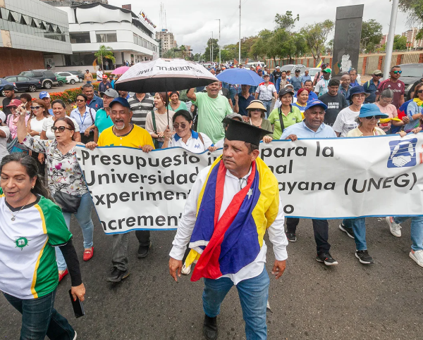 Guayana grita por más que salario: elecciones libres y cese del interinato de Delcy Rodríguez