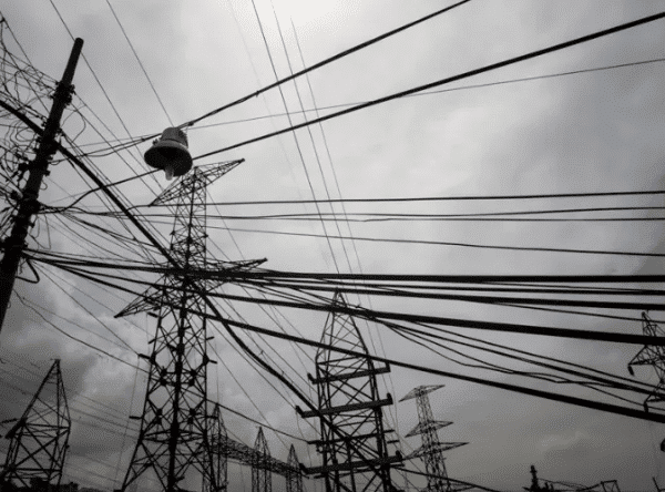 Venezuela firma un acuerdo con la firma IMPSA para culminar una central hidroeléctrica
