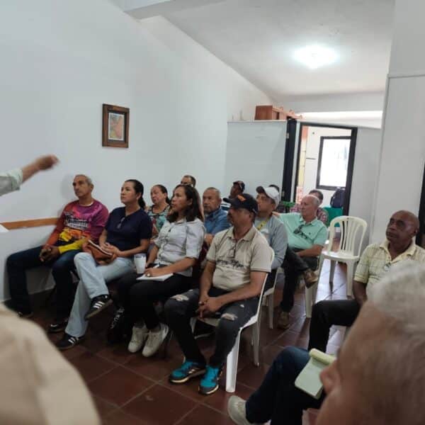 Edwin Sambrano: «La transición pasa por blindar la unidad, exigir el llamado a las elecciones y defender el salario»